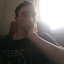 Знакомства: Артём, 25 лет, Кемерово
