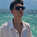 Знакомства: Максим, 26 лет, Уйское