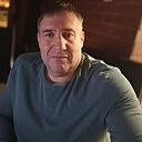 Знакомства: Максим, 53 года, Москва