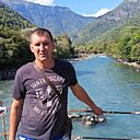Знакомства: Максим, 47 лет, Биробиджан