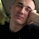 Знакомства: Александр, 26 лет, Покровск