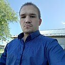 Знакомства: Руслан, 27 лет, Березники