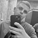 Знакомства: Андрей, 23 года, Островец