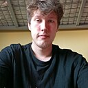 Знакомства: Виктор, 19 лет, Березники