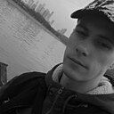 Знакомства: Aleks, 22 года, Климовск