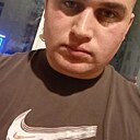 Знакомства: Захар, 25 лет, Магадан