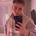 Знакомства: Илья, 24 года, Череповец