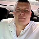 Знакомства: Евгений, 24 года, Первоуральск