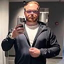 Знакомства: Александр, 25 лет, Москва
