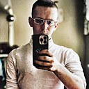 Знакомства: Иван, 21 год, Самара