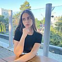 Знакомства: Алина, 24 года, Екатеринбург