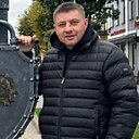 Знакомства: Максим, 42 года, Минск