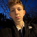 Знакомства: Арсений, 20 лет, Москва