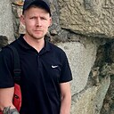 Знакомства: Анатолий, 31 год, Шадринск