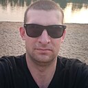 Знакомства: Вова, 28 лет, Маркс