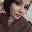 Знакомства: Ксения, 36 лет, Екатеринбург