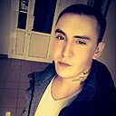 Знакомства: Олег, 35 лет, Тында
