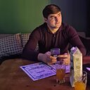 Знакомства: Ромиз, 33 года, Якутск