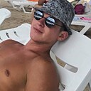 Знакомства: Пётр, 29 лет, Ялта