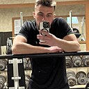 Знакомства: Viktor, 23 года, Прага