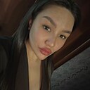 Знакомства: Зарина, 22 года, Омск