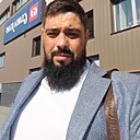 Знакомства: Виктор, 35 лет, Новосибирск