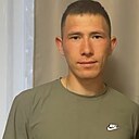 Знакомства: Егор, 24 года, Уссурийск