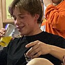Знакомства: Анатолий, 26 лет, Енакиево