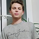 Знакомства: Денис, 23 года, Петропавловск-Камчатский