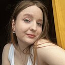 Знакомства: Валерия, 25 лет, Великий Новгород
