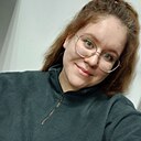 Знакомства: Юлия, 24 года, Ижевск