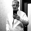Знакомства: Макс, 29 лет, Ачинск
