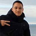 Знакомства: Олег, 18 лет, Улан-Удэ