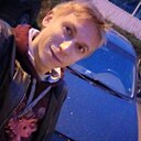 Знакомства: Денис, 31 год, Магадан