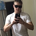 Знакомства: Евгений, 22 года, Выкса