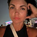 Знакомства: Юлия, 39 лет, Санкт-Петербург