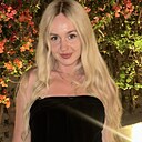 Знакомства: Амина, 24 года, Москва
