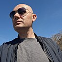 Знакомства: Роберт, 38 лет, Астана