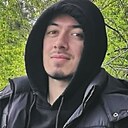 Знакомства: Рома, 26 лет, Москва