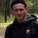 Знакомства: Кирилл, 31 год, Саратов