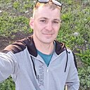 Знакомства: Денис, 35 лет, Пугачев