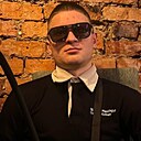 Знакомства: Артем, 21 год, Слуцк