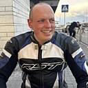 Знакомства: Илья, 40 лет, Конаково