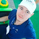 Знакомства: Рунис, 31 год, Саратов