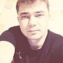Знакомства: Олег, 31 год, Братск