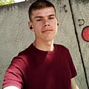 Знакомства: Gabriel, 21 год, Iași