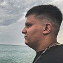 Знакомства: Виктор, 24 года, Геленджик