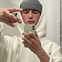 Знакомства: Кирилл, 21 год, Тюмень