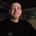 Знакомства: Олег, 21 год, Кривой Рог