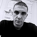 Знакомства: Олег, 31 год, Иркутск